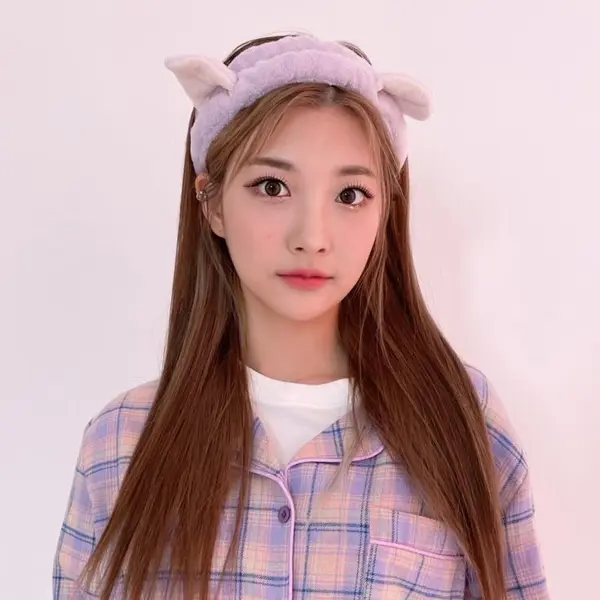 Minseo gallery image