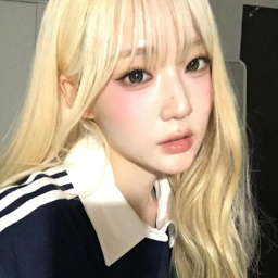 Yoon SeoYeon gallery image