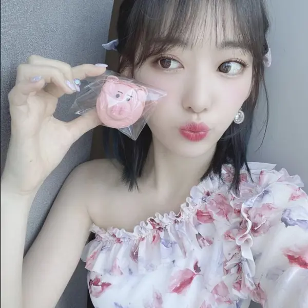 Sakura gallery image