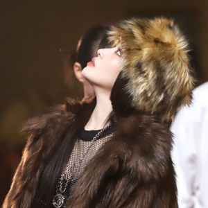 Chungha gallery image