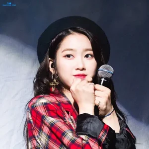 Jiho gallery image