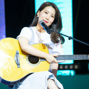 Jiyoon gallery image