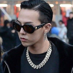 G-Dragon gallery image