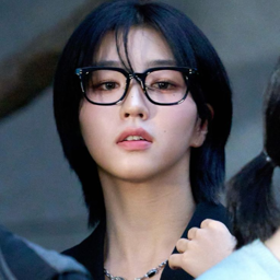 Park SoHyun gallery image