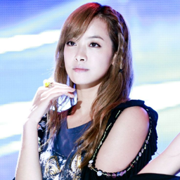 Victoria gallery image