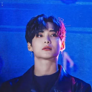 Junhee gallery image