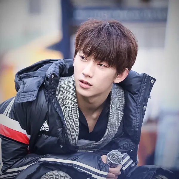 Imagem da galeria de Gong Chansik
