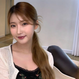 Minseo gallery image