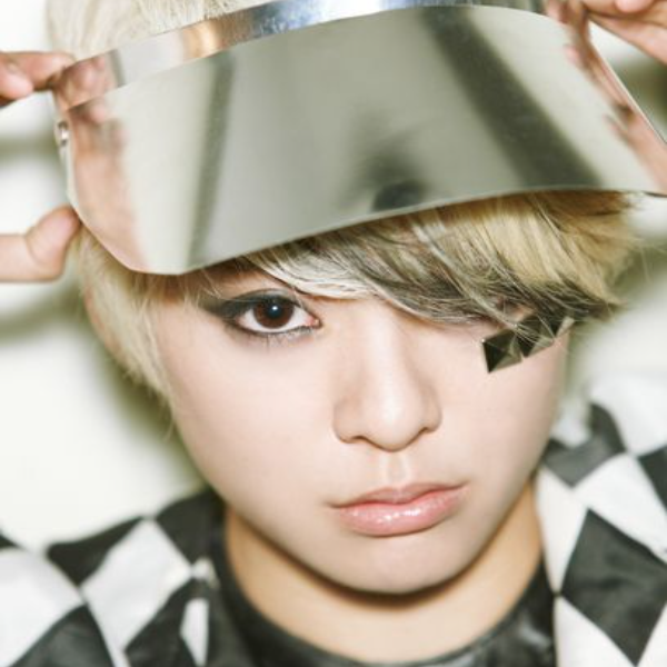 Gambar galeri Amber Liu