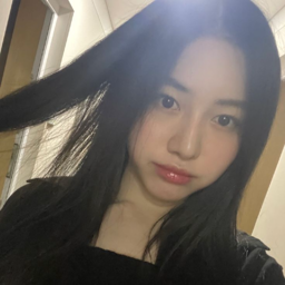 Dahyun gallery image