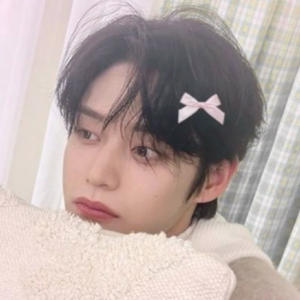 Kim Jiwoong gallery image