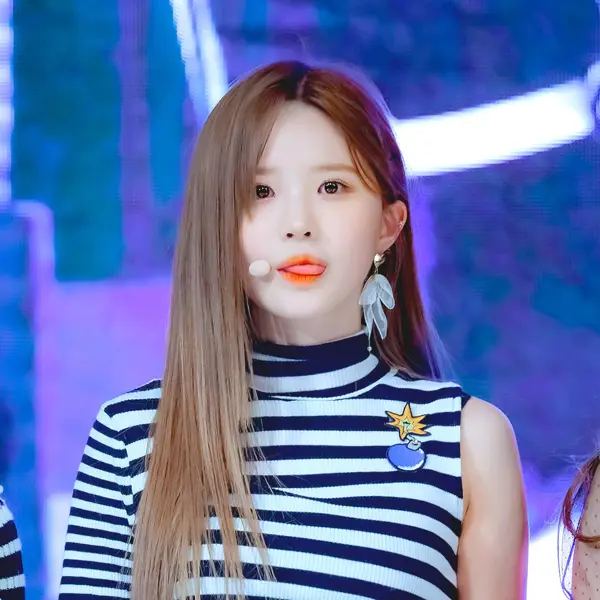 Hayoung gallery image