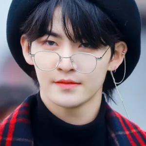 Hwall gallery image