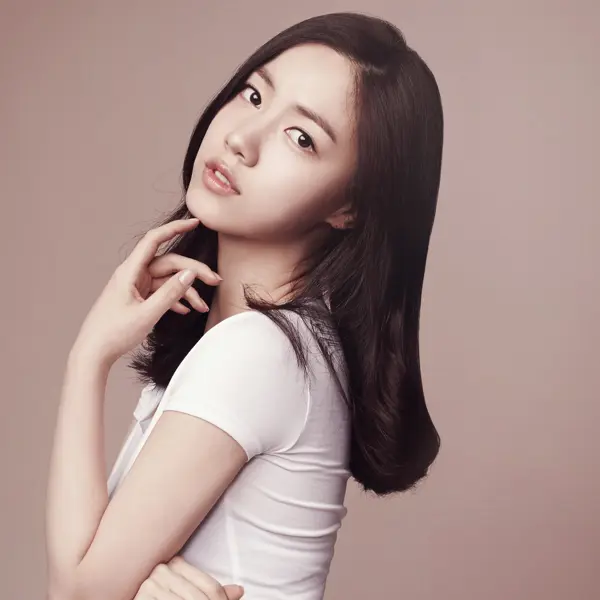 Hwayoung gallery image