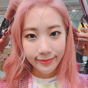 Jiyoon gallery image