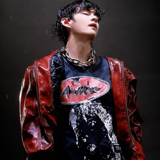 V gallery image