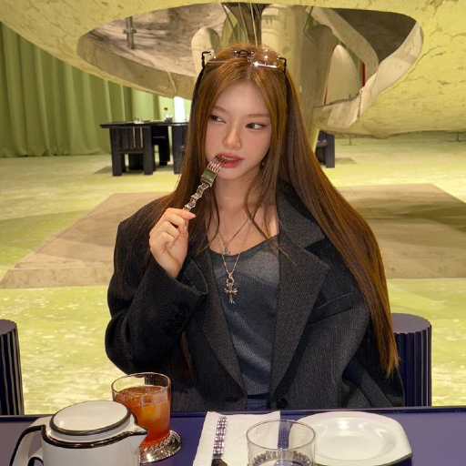 Himesha 갤러리 이미지