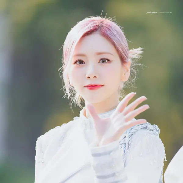 JiU gallery image