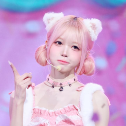 Kim ChaeWon gallery image