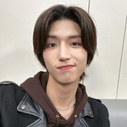 Jun Han gallery image