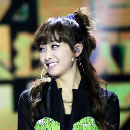 Victoria gallery image