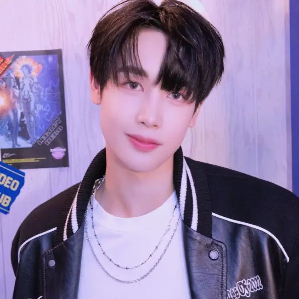 Hunter gallery image