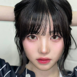 Kim ChaeWon gallery image