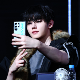 Sunghoon gallery image