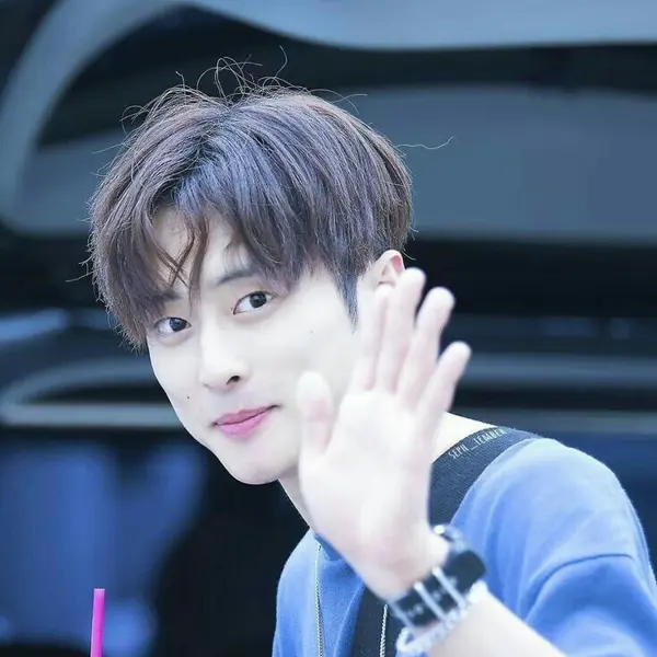 J.seph gallery image