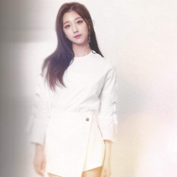 Yein gallery image