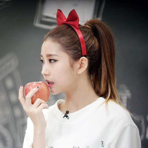 Yooyoung galerijafbeelding
