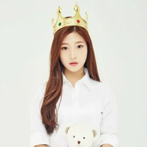 Chaeyeon gallery image