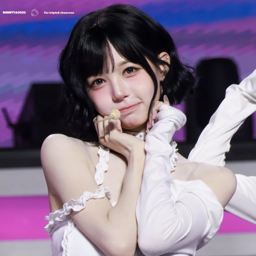 Kim ChaeWon gallery image