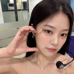 Hyunjin gallery image