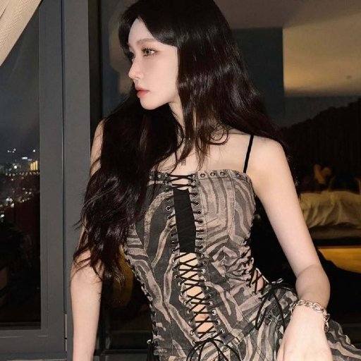 Chungha gallery image