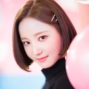 Yeonwoo gallery image