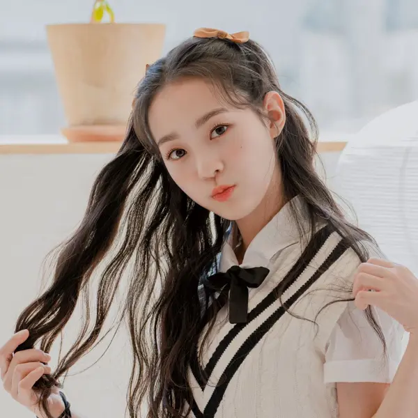 Kim SooMin gallery image