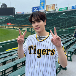 Mamehara Issei gallery image