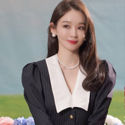 Minkyung gallery image