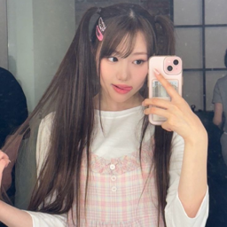 Kurumi gallery image