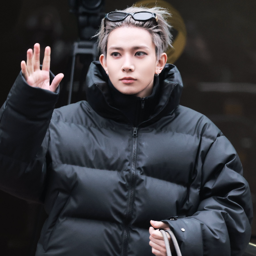 Heeseung gallery image