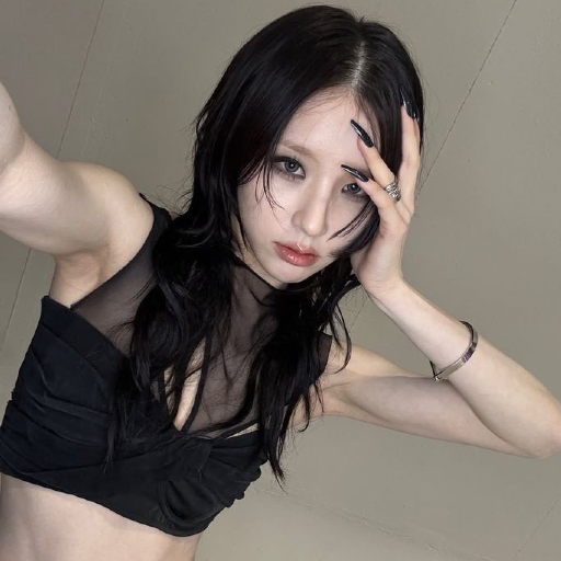 Heejin gallery image