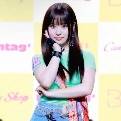 Yuina gallery image