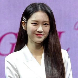 Jiho gallery image