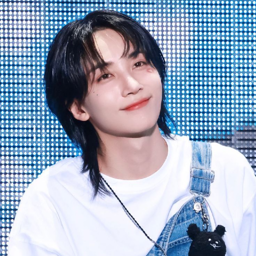 Jeonghan gallery image