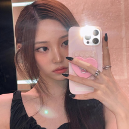 Youngseo gallery image