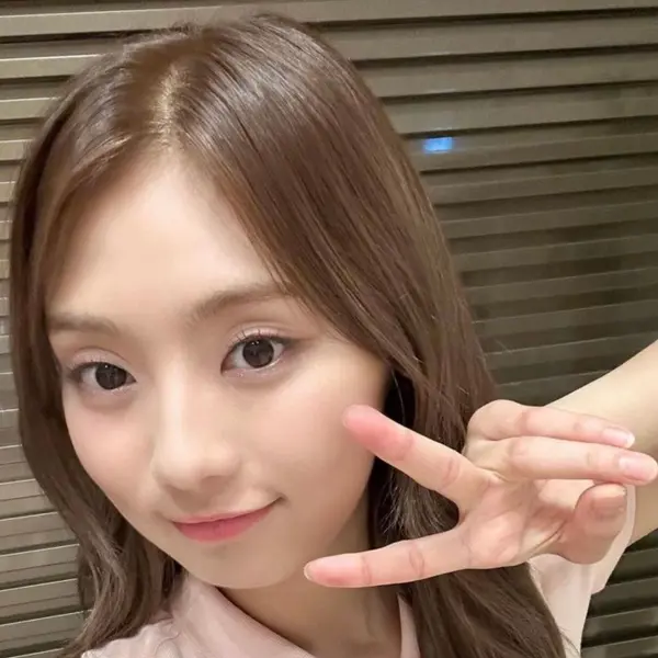 Hyeonju gallery image