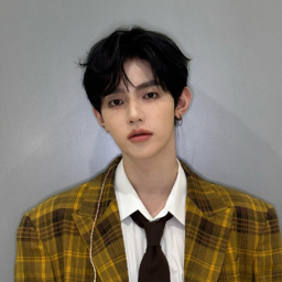 Zhang Hao gallery image