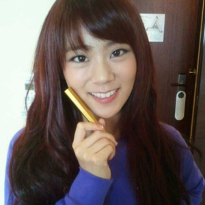 Seungyeon gallery image