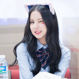 Eunha gallery image